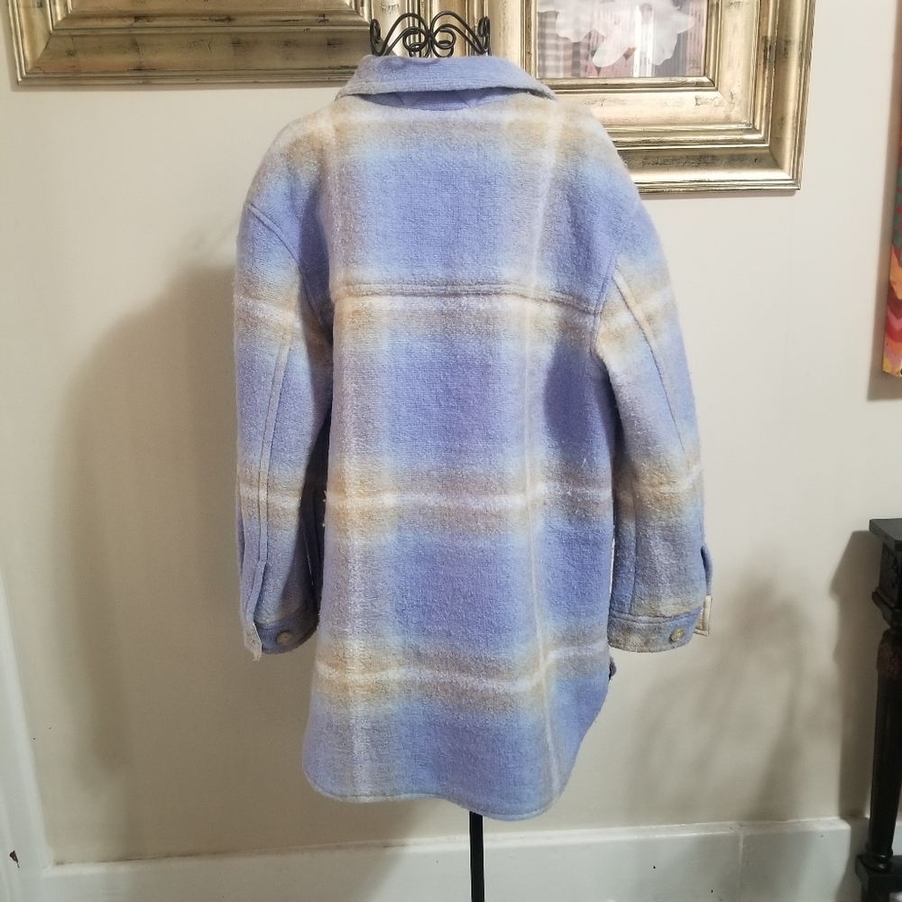 ARITZIA Wilfred Free The Ganna Shirt Jacket. Size: Small. - Picture 5 of 11